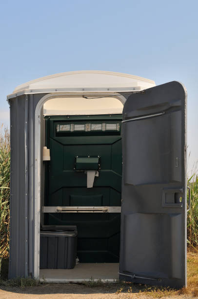 Best Portable restroom trailer rental  in Kahuku, HI